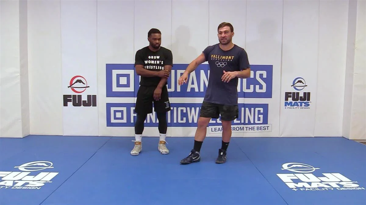 Strategic Approach To Chain Wrestling: Head Inside Offense by Dan Vallimont - Image 4